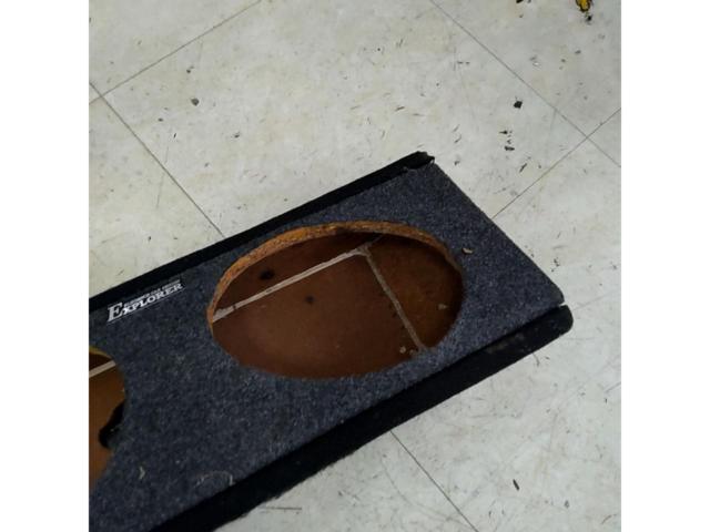 Unknown Manufacturer
Woofer box (21.5cm)