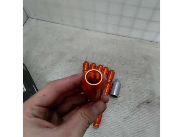DURAX
Racing nut
M12
P1.5
orange
19 HEX