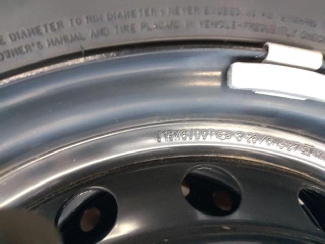 TOYOTA
Hiace 200 genuine steel wheels
+
DUNLOP
SP175N
