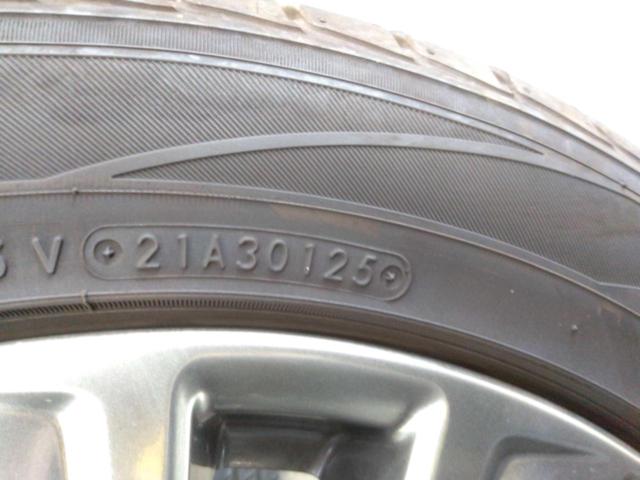 トヨタ アルファード/ヴェルファイア(30系) タイプゴールド 後期 純正ホイール + TOYO TRANPATH mp7