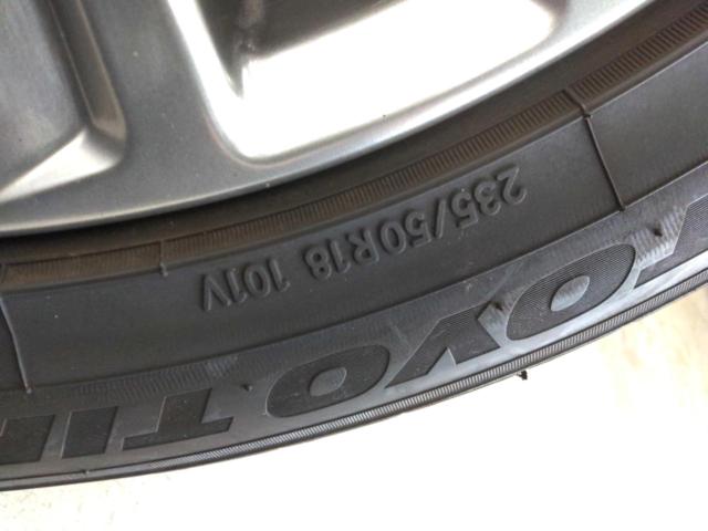 トヨタ アルファード/ヴェルファイア(30系) タイプゴールド 後期 純正ホイール + TOYO TRANPATH mp7