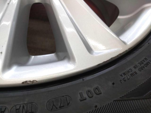 Toyota with unused tires
30 series
Alphard / Vellfire original wheel
+
KENDA
KR 201