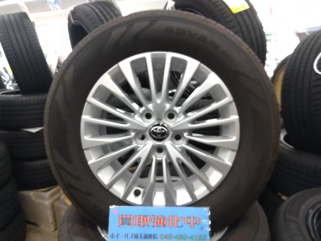 TOYOTA
40 Series Alphard
X grade genuine wheel
+
YOKOHAMA
ADVAN
V03