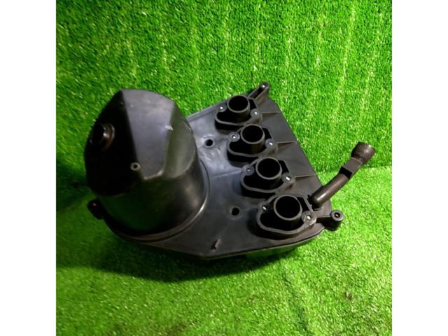 KAWASAKI バリオスⅡ エアクリーナーボックス