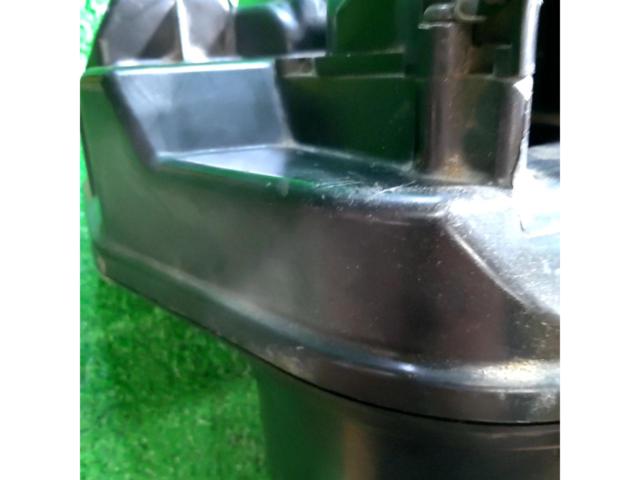 KAWASAKI バリオスⅡ エアクリーナーボックス
