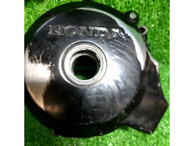 Translation
HONDA
Super Cub
AA01
Generator & cover