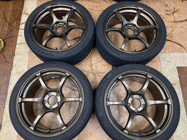 Popular Yokohama wheels! YOKOHAMA
ADVAN
Racing
RG3 + FALKEN
AZENIS