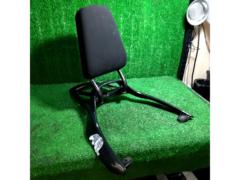 YAMAHA
Grand Axis 100
Backrest (sissy bar) for tandem riding