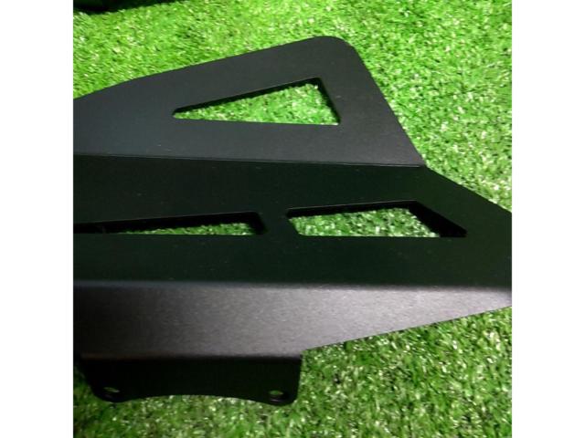Unknown Manufacturer
MT-09
Frame-infill side panels