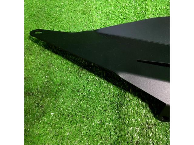 Unknown Manufacturer
MT-09
Frame-infill side panels