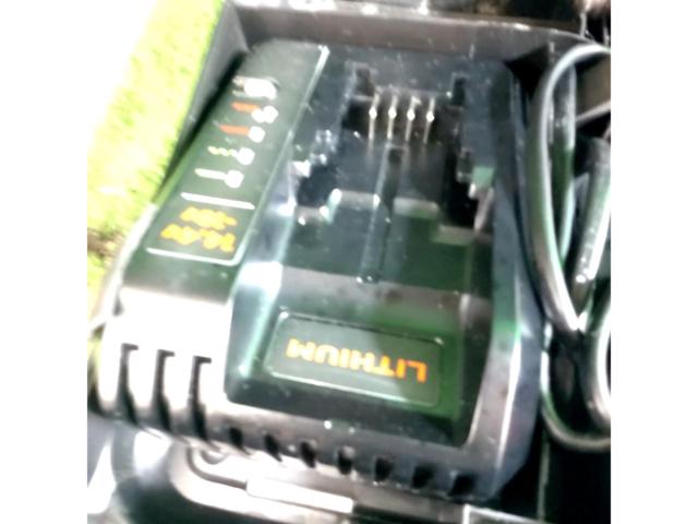 BLACK+DECKER 18Vリチウムインパクトドライバー(BPCI18JP)
