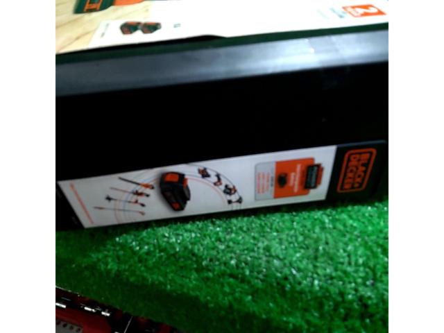 BLACK+DECKER 18Vリチウムインパクトドライバー(BPCI18JP)