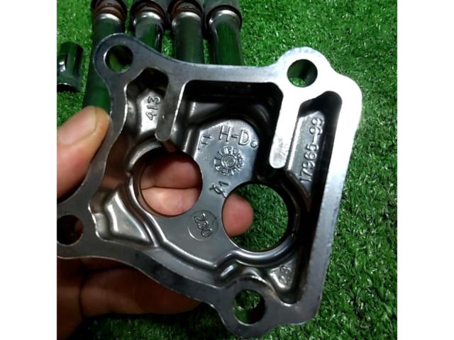 HarleyDavidson
TC88
Twin Cam Genuine
Lifter cover + pushrod cover
Chrome