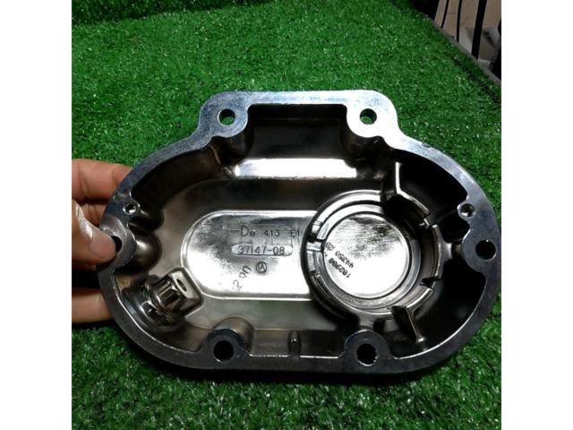 HarleyDavidson
TC96
Twincam
Genuine
Transmission cover
Chrome