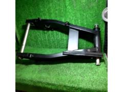 SUZUKI
GSX1400
Original rear
Swing arm