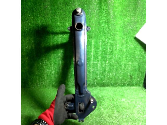 HONDA
Super Cub
C50
Genuine
Swing arm