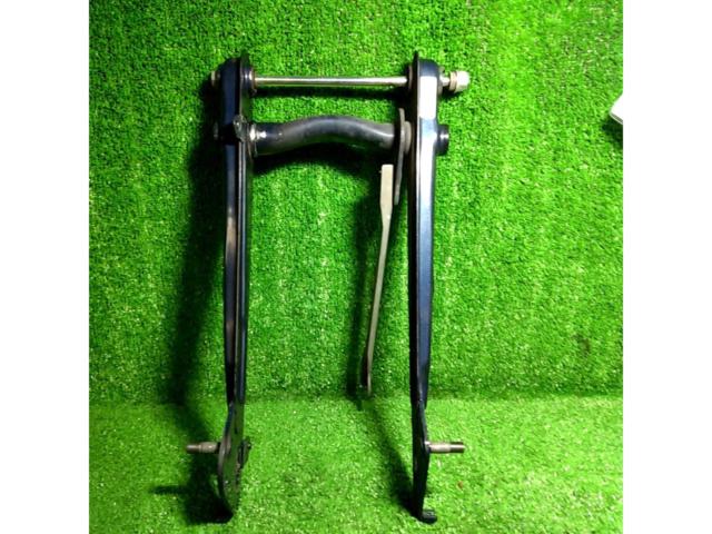 HONDA
Super Cub
C50
Genuine
Swing arm