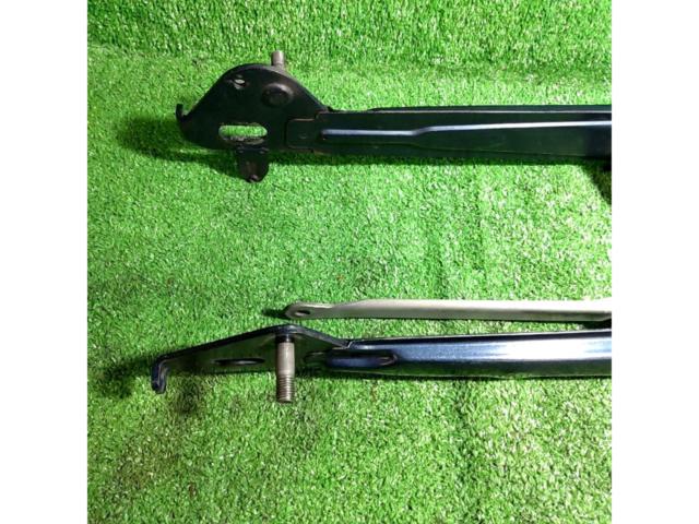HONDA
Super Cub
C50
Genuine
Swing arm
