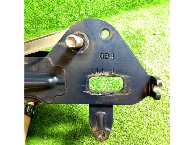 HONDA
Super Cub
C50
Genuine
Swing arm