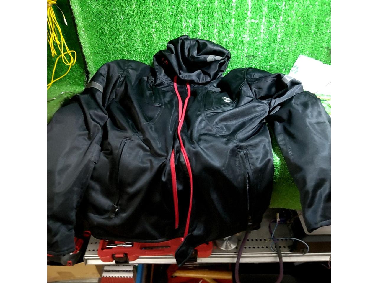 Size: XLKOMINE
Protect mesh Parker
black
07-152