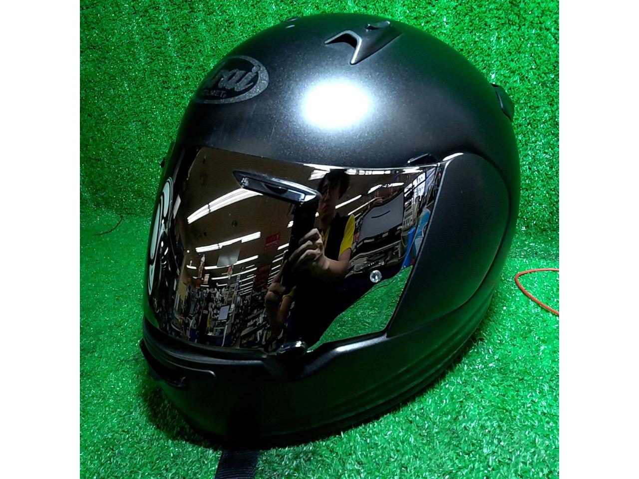 Size: 58-59cm
Arai
QUANTUM-J
Full-face helmet
