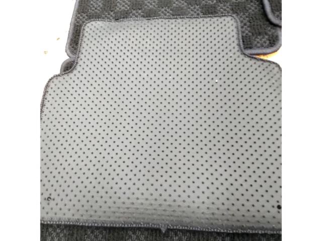 BMW
3 Series
E46
320i
M Sports
Genuine
Floor mat