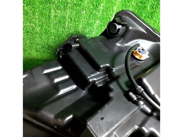 SUZUKI
Swift
ZCEDS
Genuine LED headlights
STANLEY on the right side only
W7087
RH