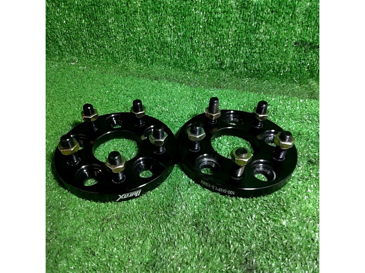 Durax
Wide tread spacer / Waitore
100-5H
M12 × P1.5
15 mm
