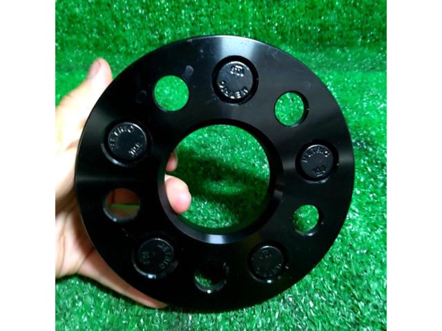 Durax
Wide tread spacer / Waitore
100-5H
M12 × P1.5
15 mm