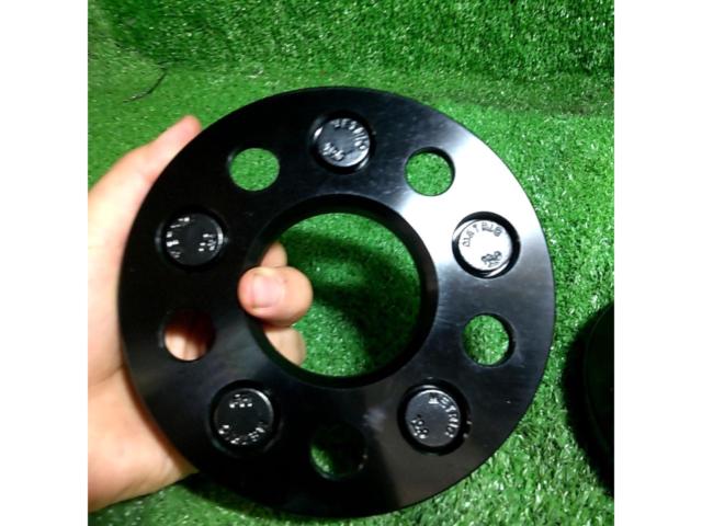 Durax
Wide tread spacer / Waitore
100-5H
M12 × P1.5
15 mm