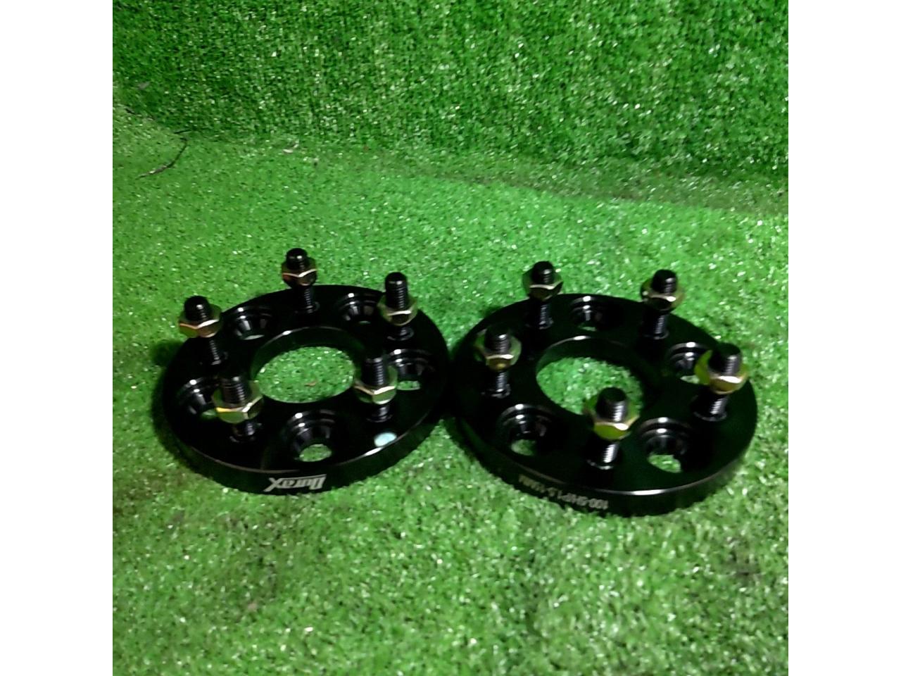 Durax
Wide tread spacer / Waitore
100-5H
M12 × P1.5
15 mm