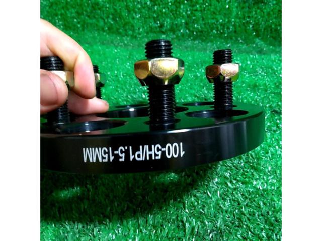 Durax
Wide tread spacer / Waitore
100-5H
M12 × P1.5
15 mm