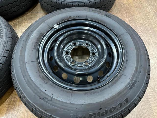 TOYOTA ハイエース 純正 スチールホイール+BRIDGESTONE ECOPIa RD613