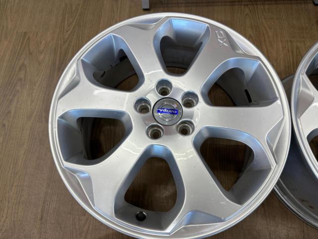 VOLVO XC60 純正ホイール