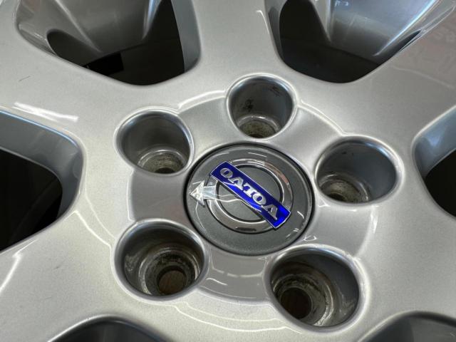VOLVO XC60 純正ホイール
