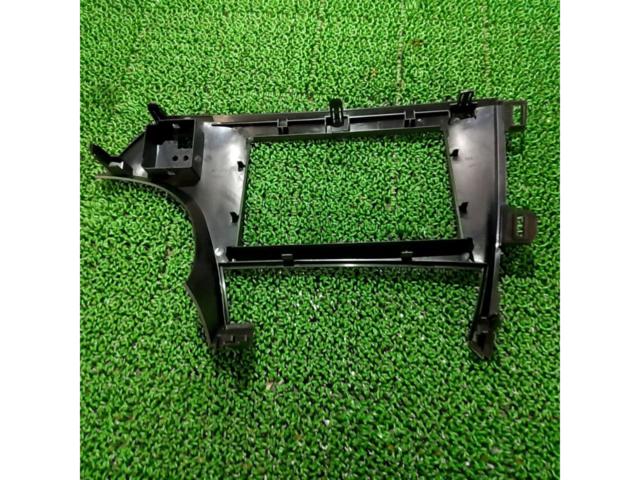 Kanak standard
30 Prius
8 inches
Audio panel