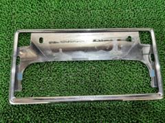 トヨタ純正 ナンバーフレーム ※1枚のみ