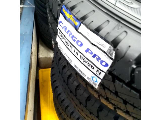 トヨタ純正 プロボックス 純正スチールホイール+GOODYEAR CARGO PRO
