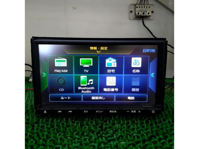 Nissan Genuine / Clarion
MJ119D-W
7 inches
200mm wide memory Navi