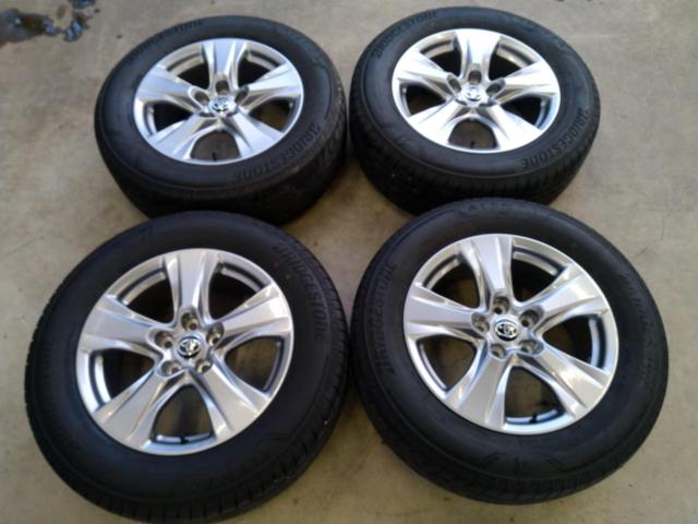 トヨタ RAV4 X 純正アルミホイール ＋ BRIDGESTONE ALENZA 001 225/65R17 102H