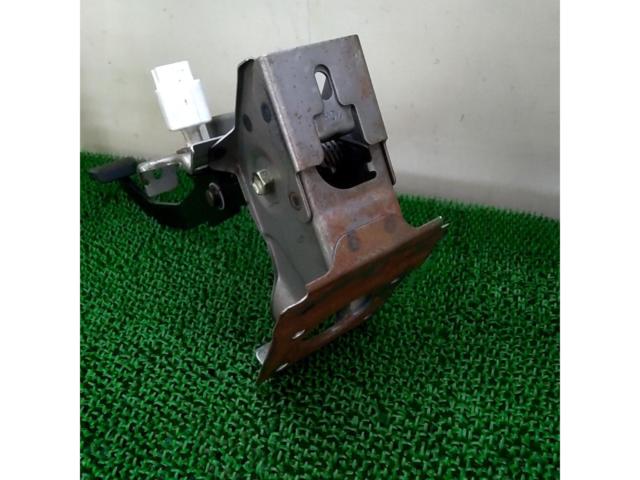 Suzuki genuine
HT81S
Swift Sport
Genuine brake pedal (with pedal pad/pedal assembly)