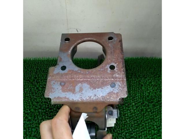 Suzuki genuine
HT81S
Swift Sport
Genuine brake pedal (with pedal pad/pedal assembly)