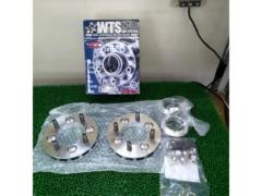 Kics
Wide tread spacer
Hub unit system
20 mm
100-4H
M12 × P1.5