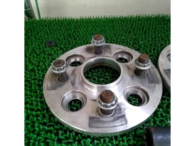 Unknown Manufacturer
General purpose
Wide tread spacers (thickness: 10mm / PCD 100 / 4 holes / M12 x P1.5 / hub diameter 54mm)