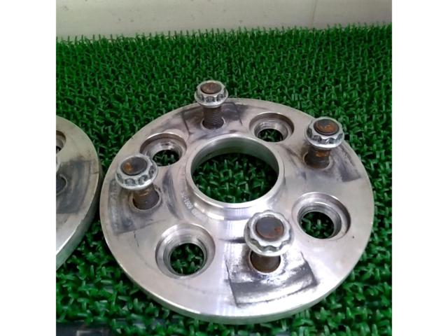Unknown Manufacturer
General purpose
Wide tread spacers (thickness: 10mm / PCD 100 / 4 holes / M12 x P1.5 / hub diameter 54mm)