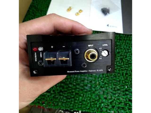BEWITH (Bewis) Reference
R-107S
Unused monaural power amplifier; one terminal screw is missing.