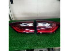 ホンダ GR系 フィット 純正テールレンズ ※トランク側のみ