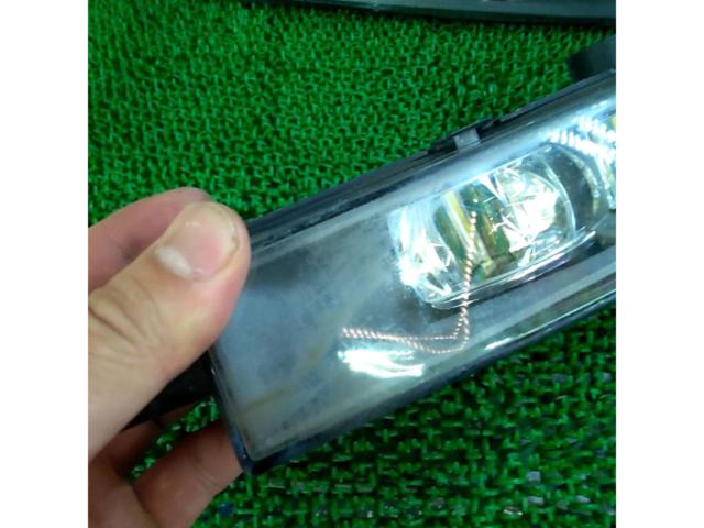 BMW 6シリーズ(F12 / F13 / F06)純正 LED3眼フォグランプレンズ 左右セット