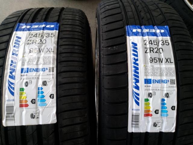 Carlsson(カールソン)  1/11 RS  + WINRUN(ウィンラン) R330