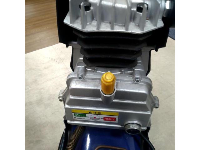 アネスト岩田 AIRREX COLT HX4004 エアーコンプレッサー